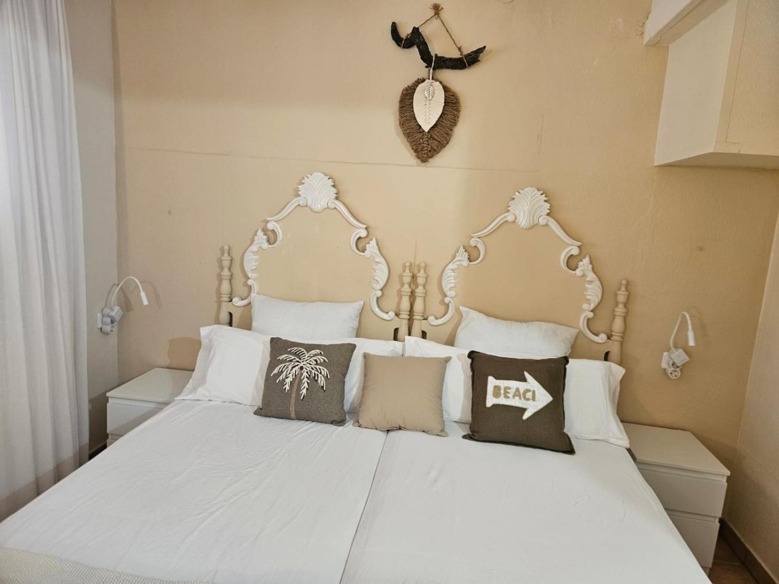 La Roqueta Hotel Тосса-де-Мар Экстерьер фото